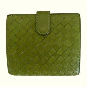Bottega Veneta Bifold wallet Green Intrecciatro Italy